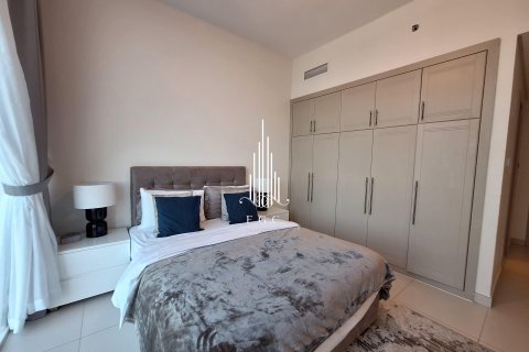Apartment de 3 dormitorios en Tourist Club Area, UAE No. 29159 13