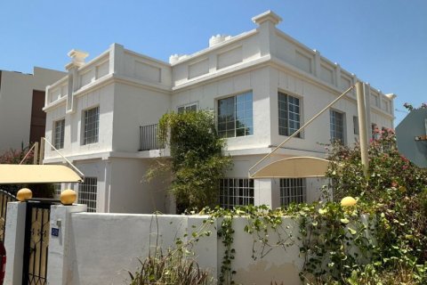 Villa Jumelée de 4 chambres à Muscat, Oman No. 69227 1