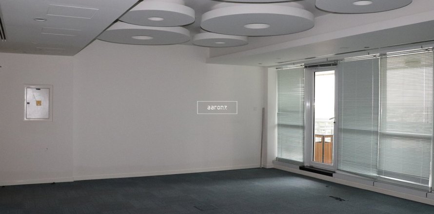 Office de 75.4m² en Jumeirah Lake Towers, UAE No. 102245