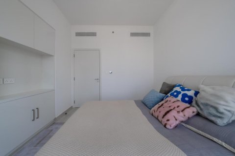 Apartment de 2 dormitorios en Downtown Views II, UAE No. 90723 4