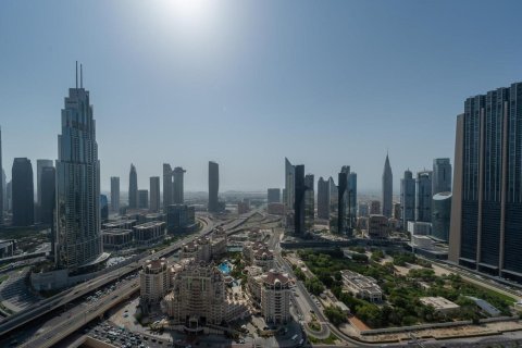 Apartment de 2 dormitorios en Downtown Views II, UAE No. 90723 18