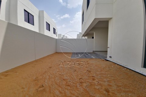Townhouse de 3 dormitorios en  Yas Island, UAE No. 27717 14