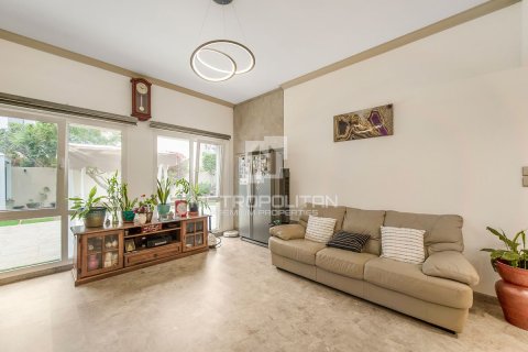 4 غرف نوم فيلا في Meadows, الإمارات العربية المتحدة رقم 78089 12