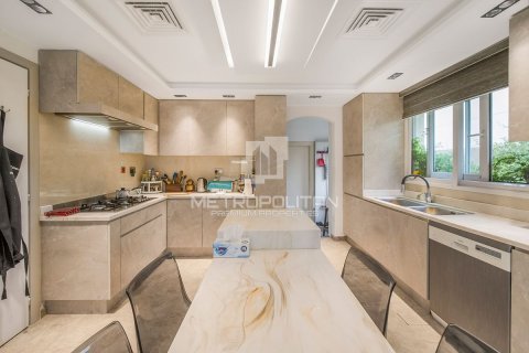 4 غرف نوم فيلا في Meadows, الإمارات العربية المتحدة رقم 78089 14