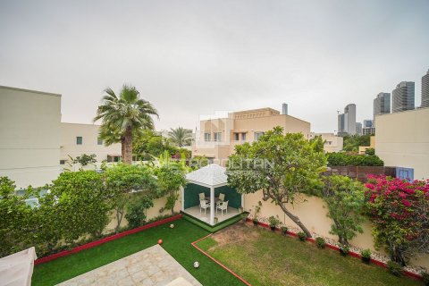 4 غرف نوم فيلا في Meadows, الإمارات العربية المتحدة رقم 78089 22