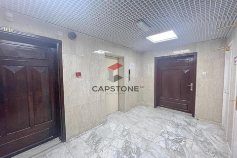 Здание с 1 комнатой в Mohamed Bin Zayed City, ОАЭ №83156 10