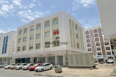 Здание с 1 комнатой в Mohamed Bin Zayed City, ОАЭ №83156 13