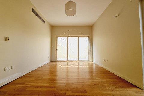 Villa de 5 dormitorios en Al Raha Gardens, UAE No. 89915 7