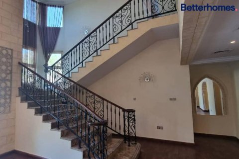 4 bedrooms Villa in Jumeirah Islands, UAE No. 20013 17
