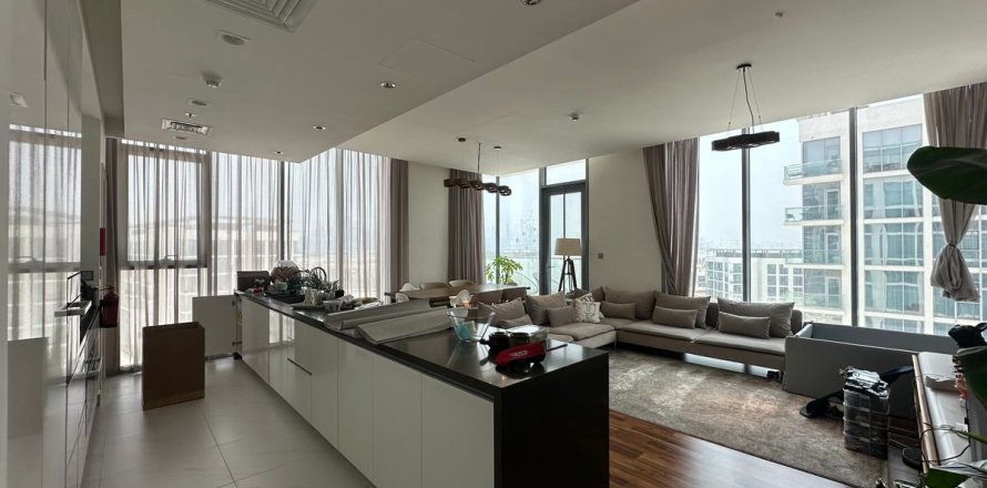 Appartement de 3 chambres à Dubai, UAE No. 104144