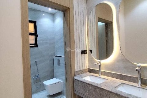 Квартира с 3 спальнями в Эр-Рияд, Саудовская Аравия №99474 5