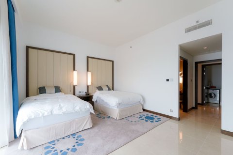 Apartment de 3 dormitorios en The Marina, UAE No. 9767 18