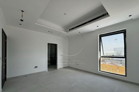 Villa de 5 dormitorios en Al Shamkha, UAE No. 90298 7