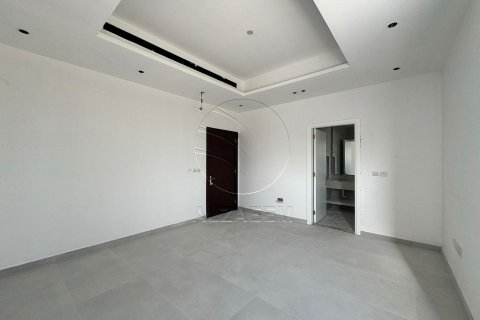 Villa de 5 dormitorios en Al Shamkha, UAE No. 90298 12