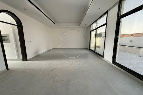 Villa de 5 dormitorios en Al Shamkha, UAE No. 90298 18