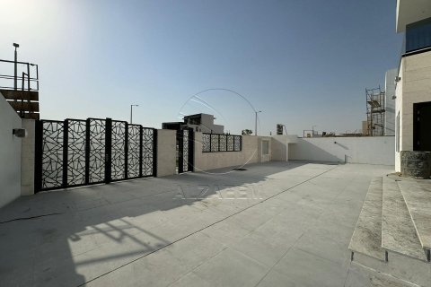 Villa de 5 dormitorios en Al Shamkha, UAE No. 90298 22