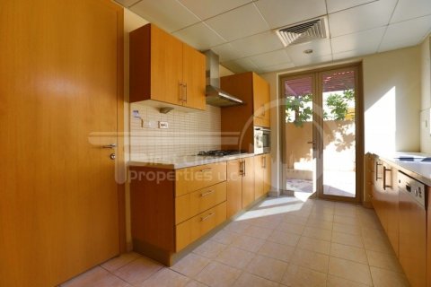 4 غرف نوم فيلا في Al Raha Gardens, الإمارات العربية المتحدة رقم 12193 6