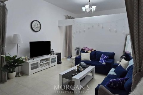 Квартира с 1 спальней в Dubai Land, ОАЭ №64823 3