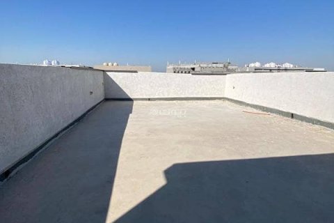 5 bedrooms Villa in Khobar, Saudi Arabia No. 60463 11