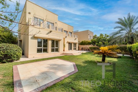 Villa de 4 dormitorios en Meadows, UAE No. 73995 22