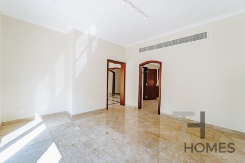 Villa de 4 dormitorios en Meadows, UAE No. 73995 6