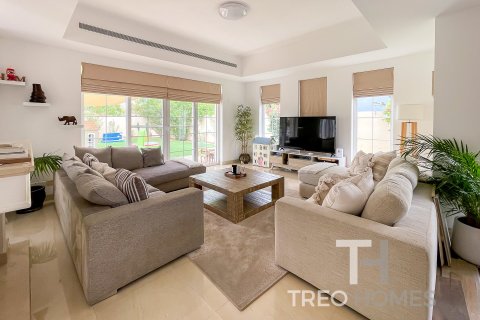 4 bedrooms Villa in Arabian Ranches, UAE No. 73985 2