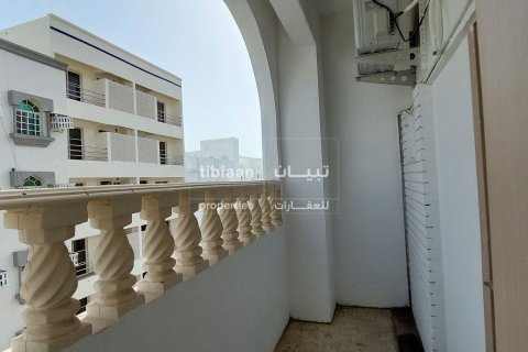 435m² Building in Ruwi, Oman No. 53824 2