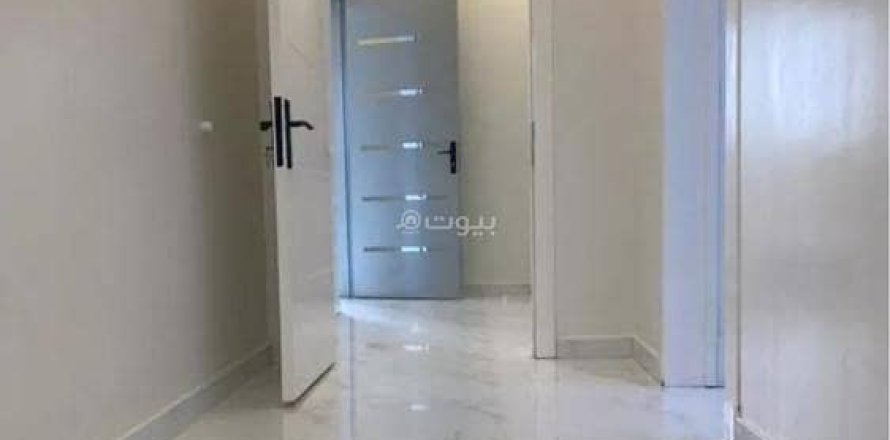 Apartment de 4 dormitorios en Riyadh, Saudi Arabia No. 98696