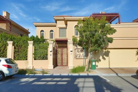 5 غرفة نوم  فيلا في Al Raha Golf Gardens, الإمارات العربية المتحدة رقم 12638 1