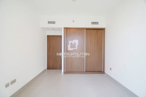 1 bedroom Apartment in EMAAR Beachfront, UAE No. 78875 19