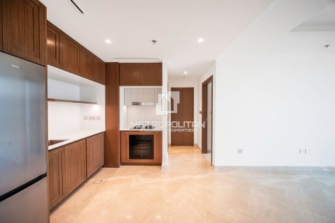 1 bedroom Apartment in EMAAR Beachfront, UAE No. 78875 10