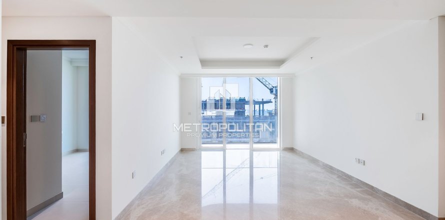 1 bedroom Apartment in EMAAR Beachfront, UAE No. 78875