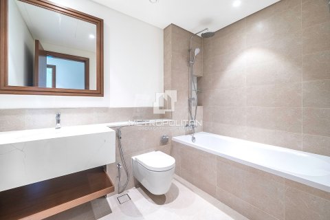 1 bedroom Apartment in EMAAR Beachfront, UAE No. 78875 15