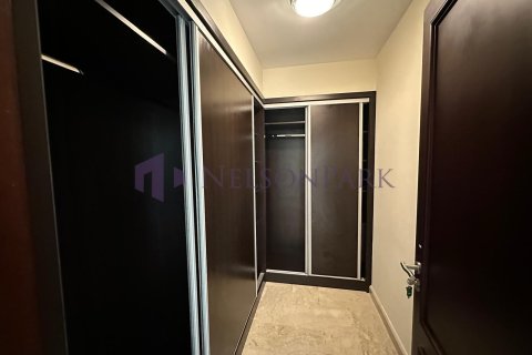5 bedrooms Penthouse in Doha, Qatar No. 58406 16