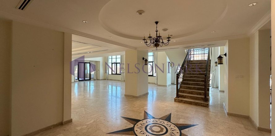 5 bedrooms Penthouse in Doha, Qatar No. 58406