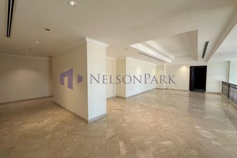 5 bedrooms Penthouse in Doha, Qatar No. 58406 9