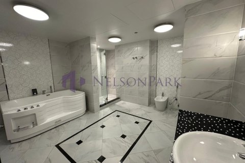 5 bedrooms Penthouse in Doha, Qatar No. 58406 5