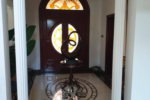 Villa de 5 chambres à Jumeirah Islands, UAE No. 1013 16