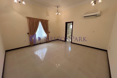 5 bedrooms Villa in Doha, Qatar No. 58243 22