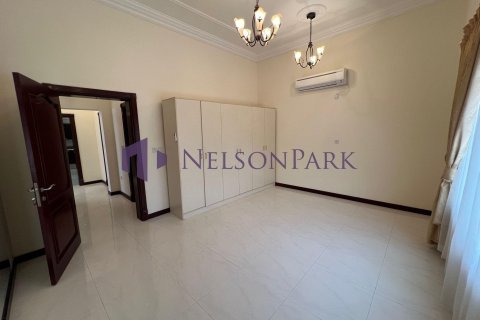 5 bedrooms Villa in Doha, Qatar No. 58243 23