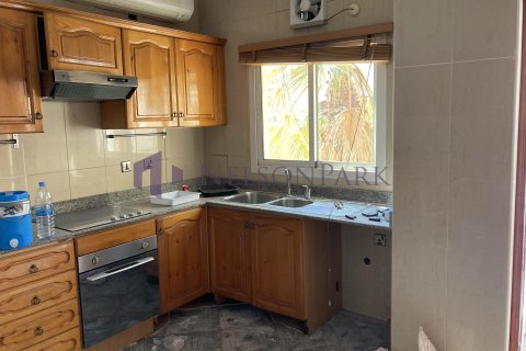 3 bedrooms Villa in Doha, Qatar No. 58248 9