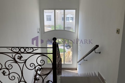 3 bedrooms Villa in Doha, Qatar No. 58248 2