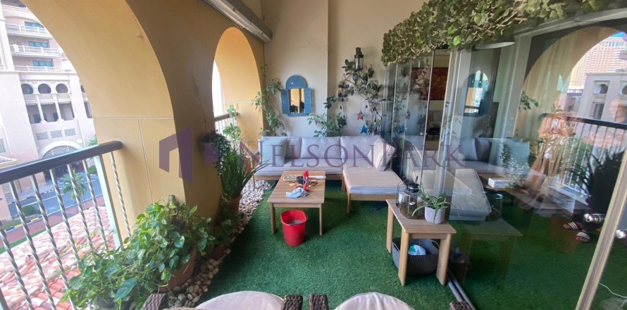 2 bedrooms Apartment in Doha, Qatar No. 58246