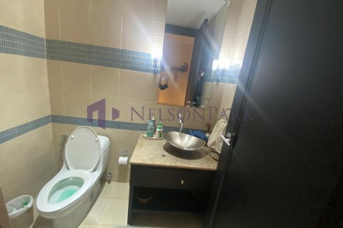 2 bedrooms Apartment in Doha, Qatar No. 58246 6
