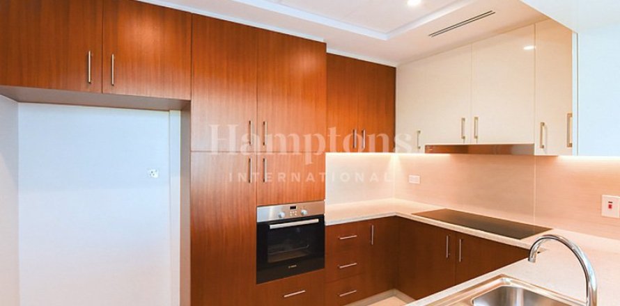 3 bedrooms Apartment in The Hills A, UAE No. 73061