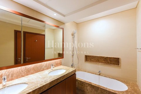 3 bedrooms Apartment in The Hills A, UAE No. 73061 18