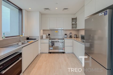 3 bedrooms Apartment in Dubai, UAE No. 73895 4