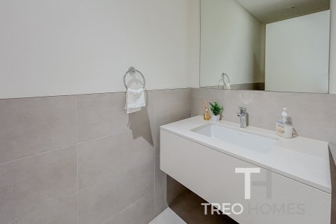 3 bedrooms Apartment in Dubai, UAE No. 73895 9
