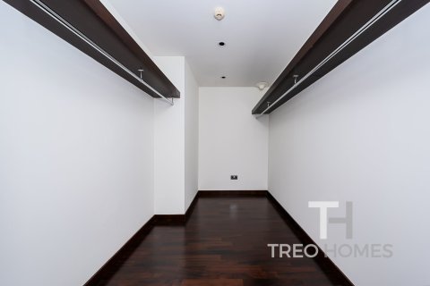 Apartment de 2 dormitorios en Burj Khalifa, UAE No. 73884 9
