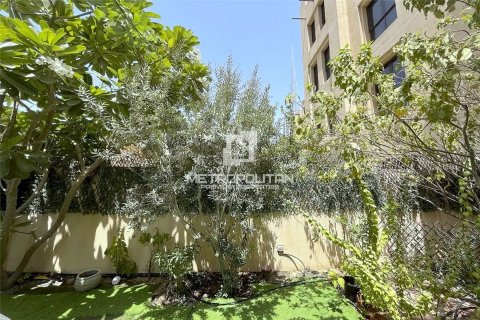 Apartment de 2 dormitorios en Old Town, UAE No. 62013 14
